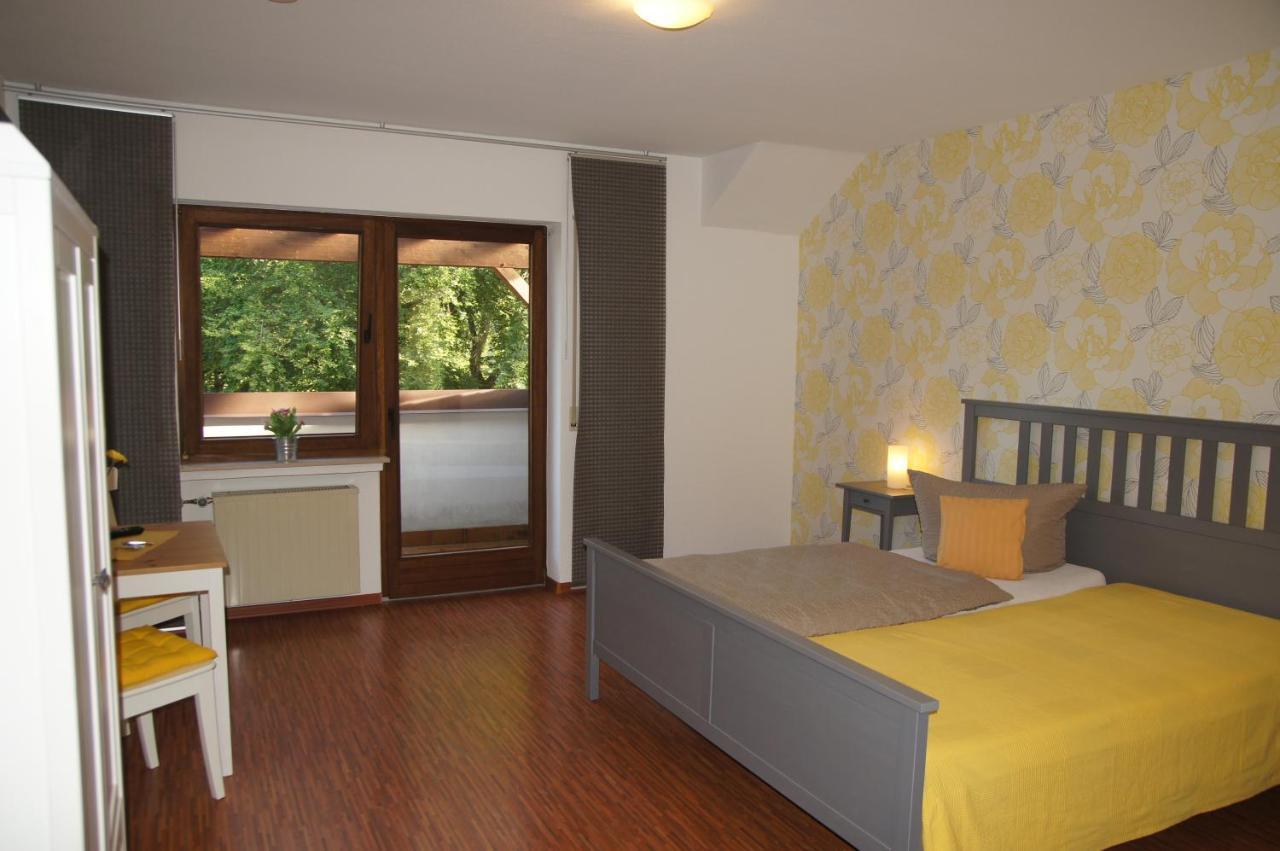 Gasthof Schumacher Hotel Garni ฟรอยเดนแบร์ก ภายนอก รูปภาพ